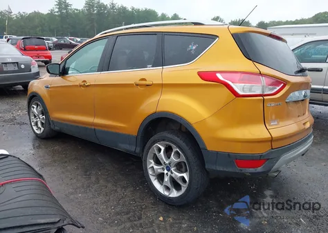 2016 Ford Escape Titanium из США, поврежденный, VIN 1FMCU9J92GUA47743